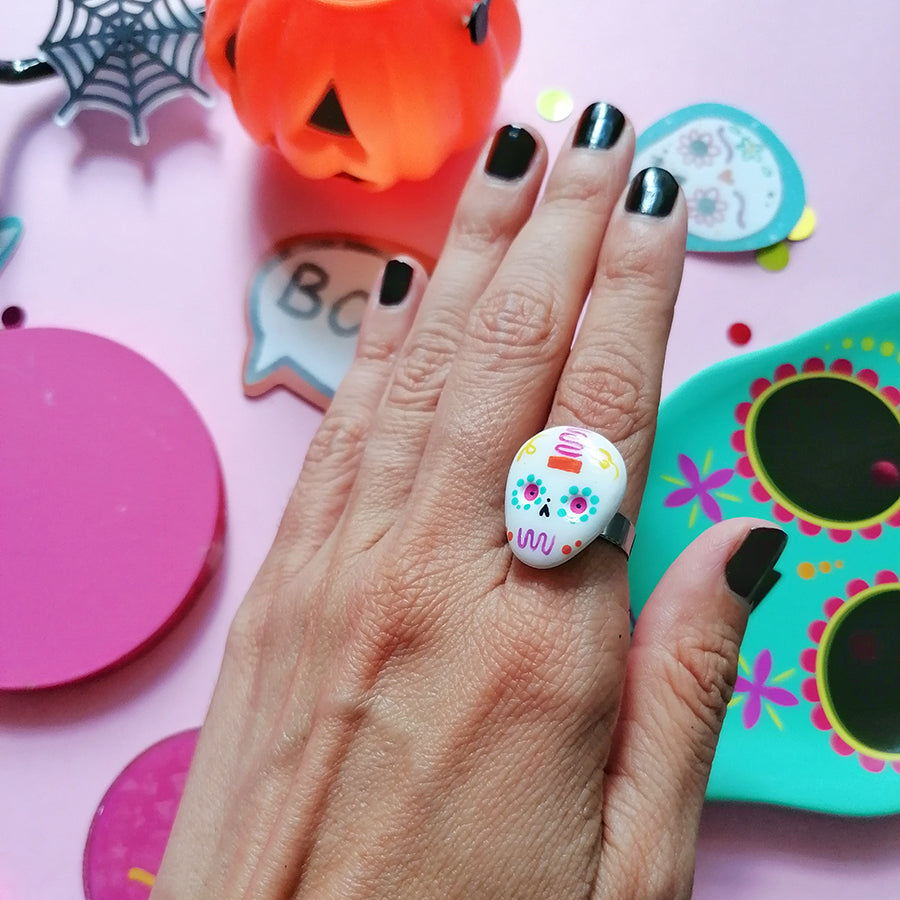 Anillo calavera de azúcar