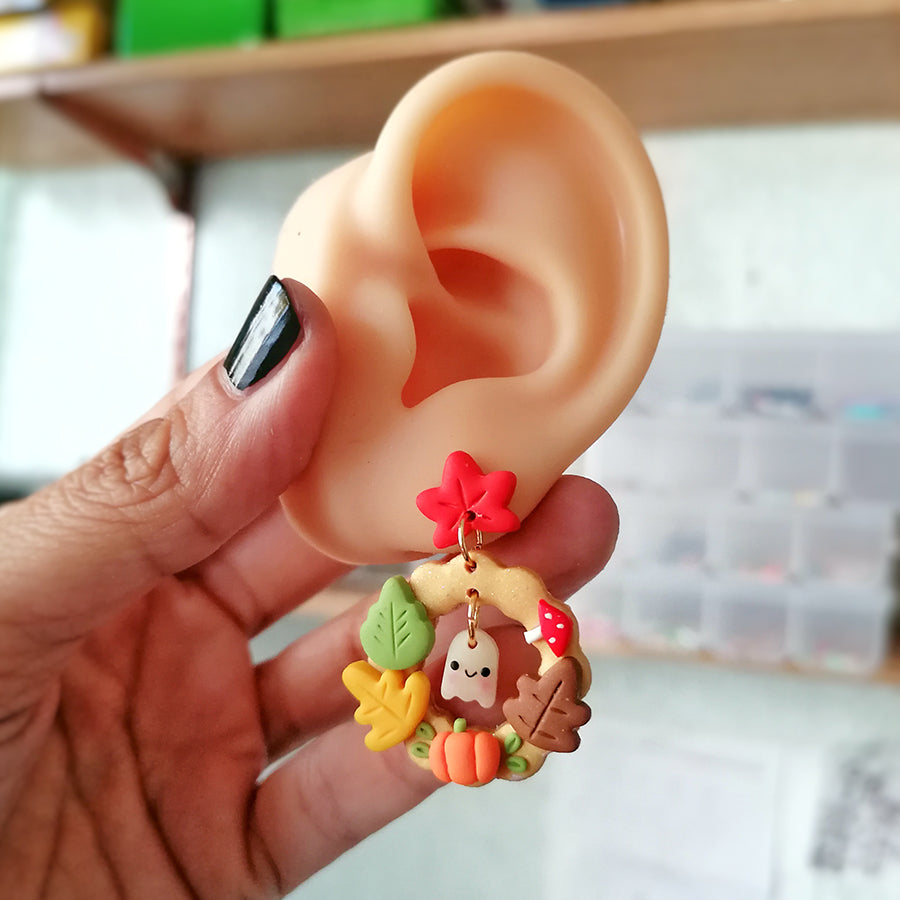 Aretes corona de halloween