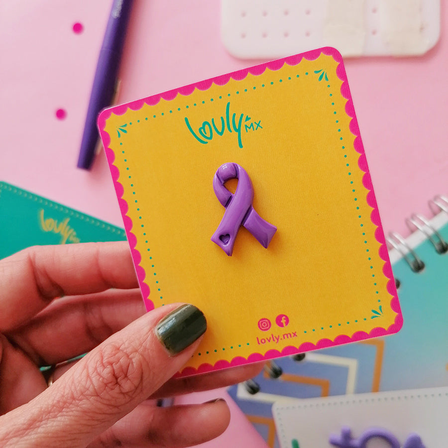 Pin lazo Women's Day