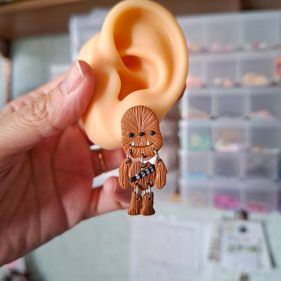 Aretes Chewie bailarin