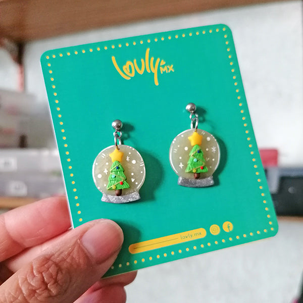 Aretes esfera navideña