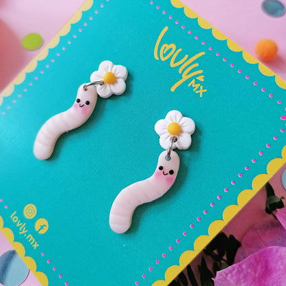 Aretes feliz lombriz