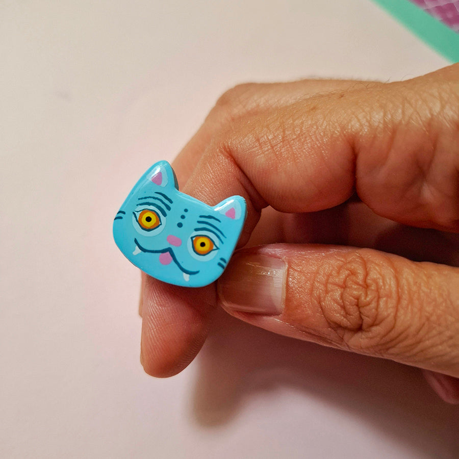 Anillo ajustable o Pin Tigre Kpop