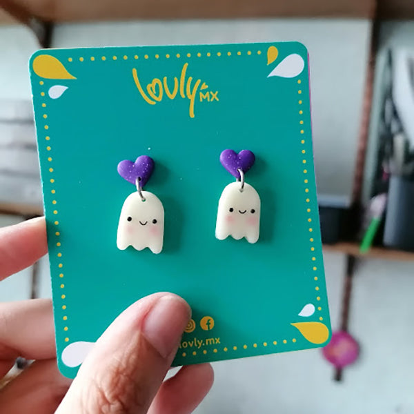 Aretes fantasmita