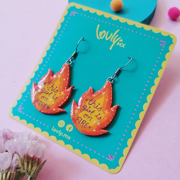 Aretes THIS GIRL IS ON FIRE