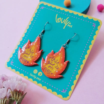 Aretes THIS GIRL IS ON FIRE