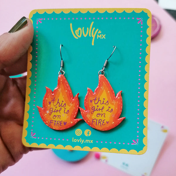 Aretes THIS GIRL IS ON FIRE