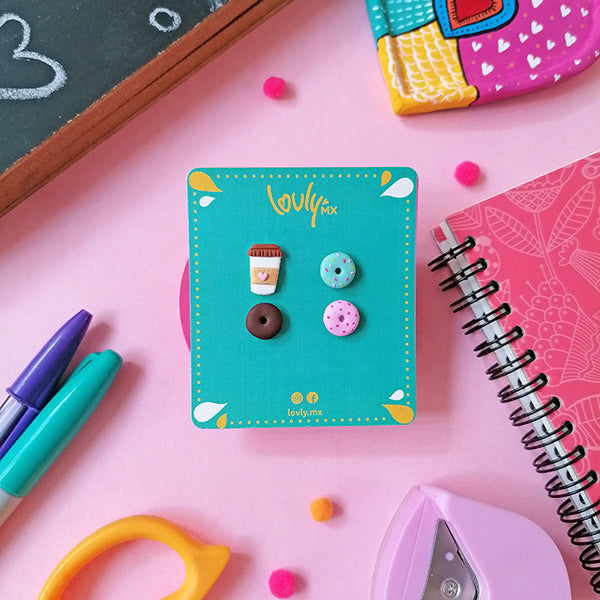 Set de aretes café y donas
