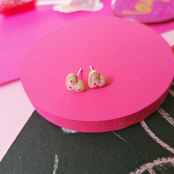 Aretes galletas corazón blancas