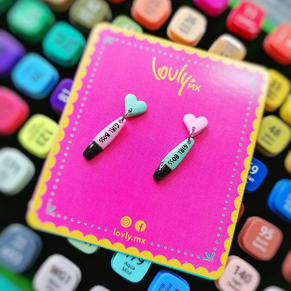 Aretes plumón Girl boss