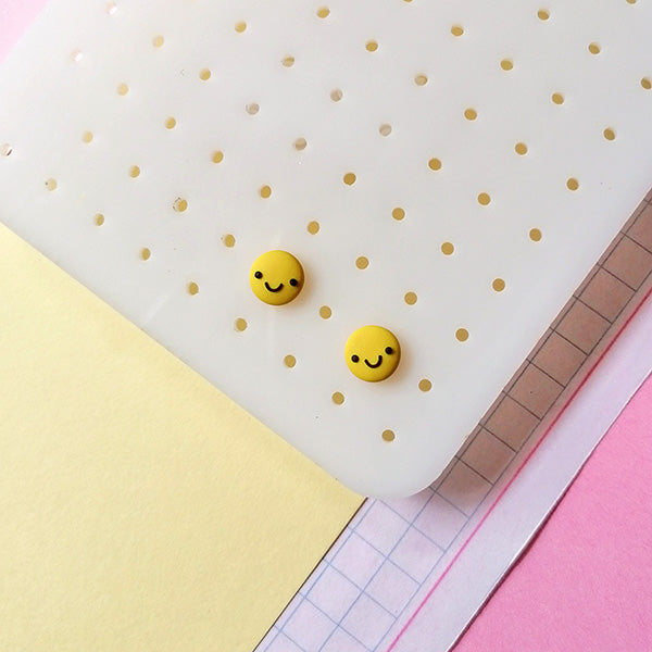 Aretes happy face