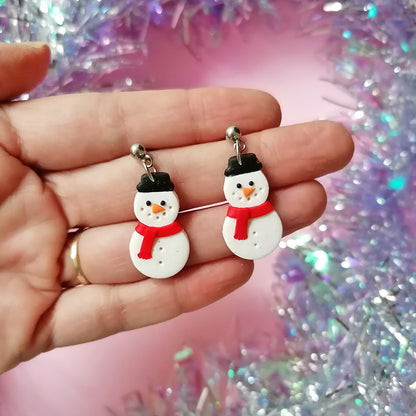 Aretes mono de nieve
