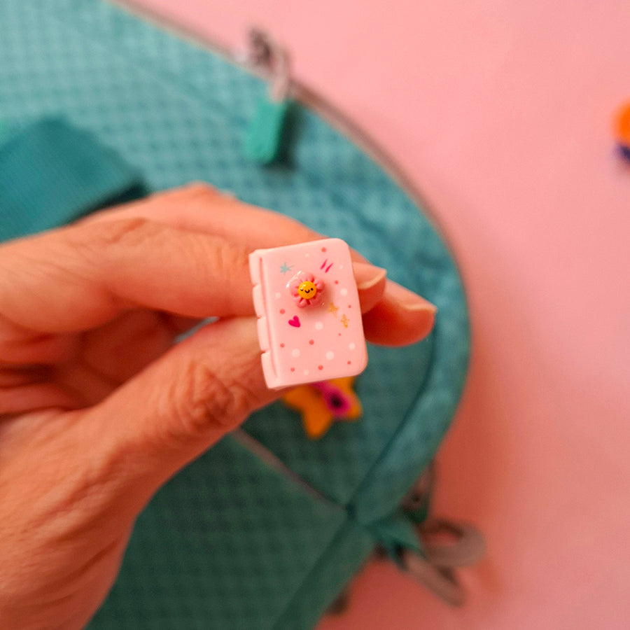 Pin libro flor