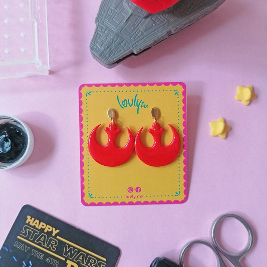 Aretes Rebel