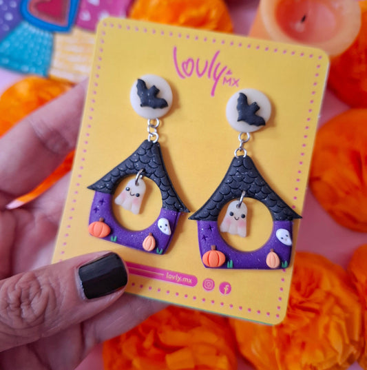 Aretes casita del terror