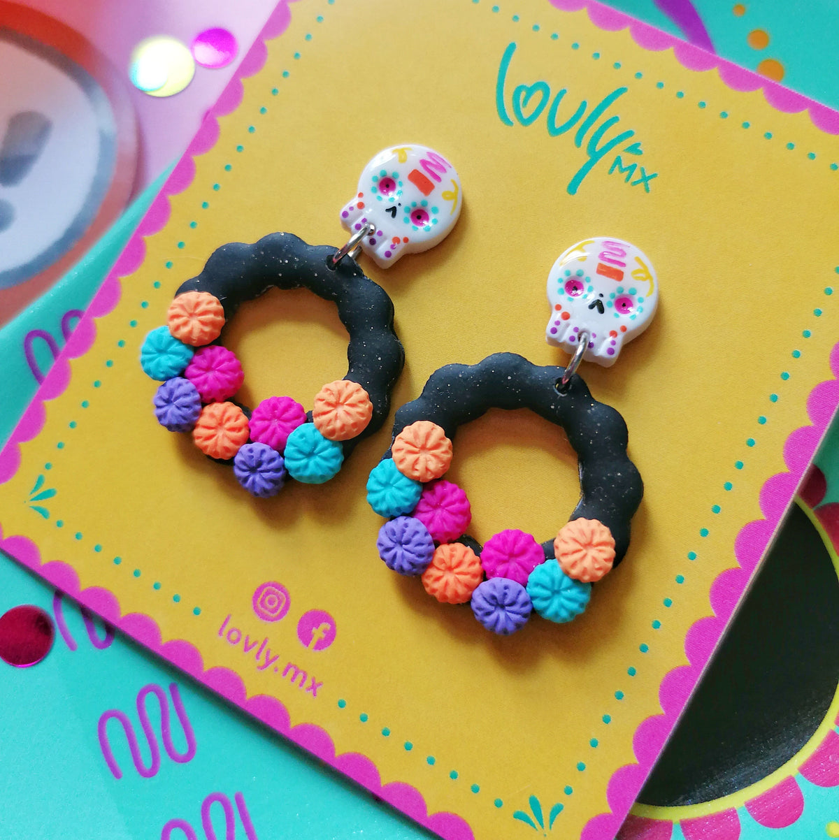 Aretes coronita de muertos