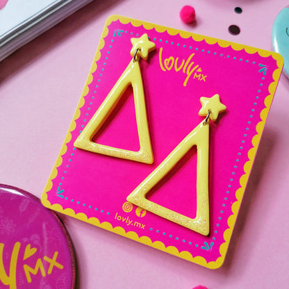 Aretes triángulo amarillo con glitter